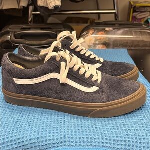 Vans Men's Dark Blue and White Sneakers